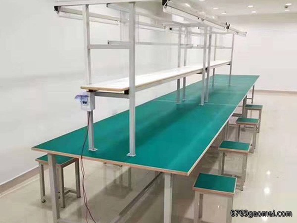 电子装配流水线生产
